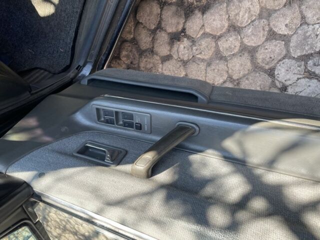 Черный Мазда 626, объемом двигателя 2 л и пробегом 320 тыс. км за 950 $, фото 9 на Automoto.ua