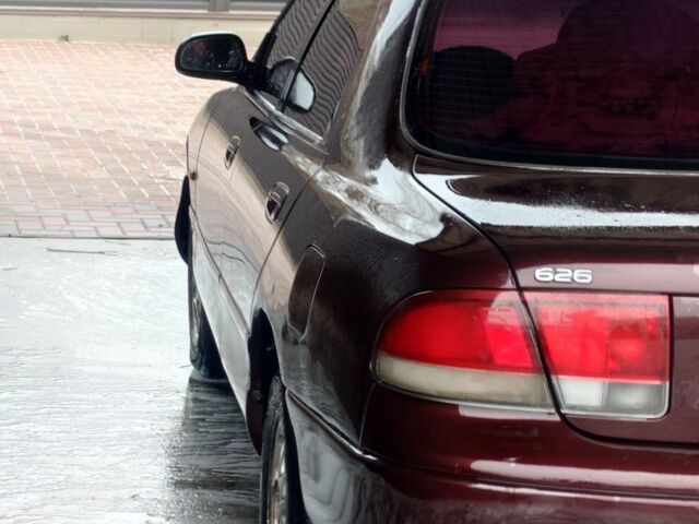 Коричневий Мазда 626, об'ємом двигуна 2 л та пробігом 304 тис. км за 1600 $, фото 12 на Automoto.ua