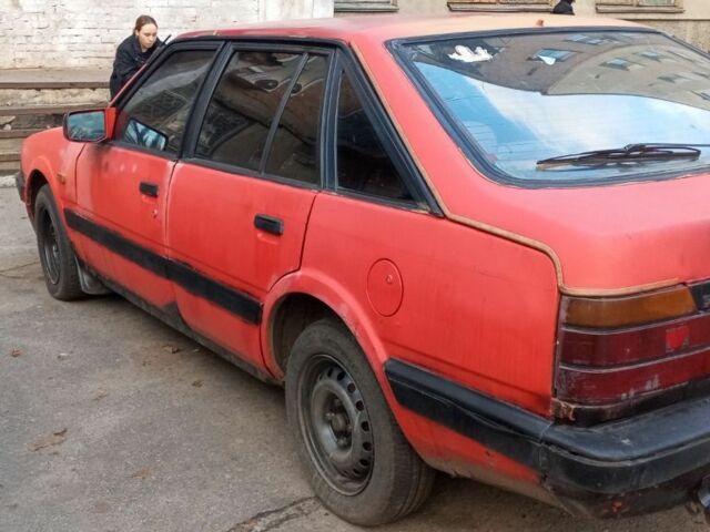 Красный Мазда 626, объемом двигателя 0 л и пробегом 11 тыс. км за 595 $, фото 4 на Automoto.ua