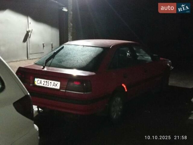 Червоний Мазда 626, об'ємом двигуна 2 л та пробігом 200 тис. км за 2500 $, фото 4 на Automoto.ua