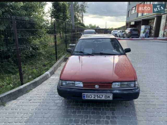 Красный Мазда 626, объемом двигателя 2 л и пробегом 500 тыс. км за 907 $, фото 2 на Automoto.ua