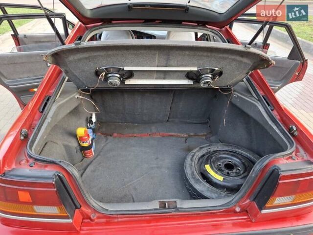 Красный Мазда 626, объемом двигателя 1.8 л и пробегом 480 тыс. км за 1600 $, фото 9 на Automoto.ua