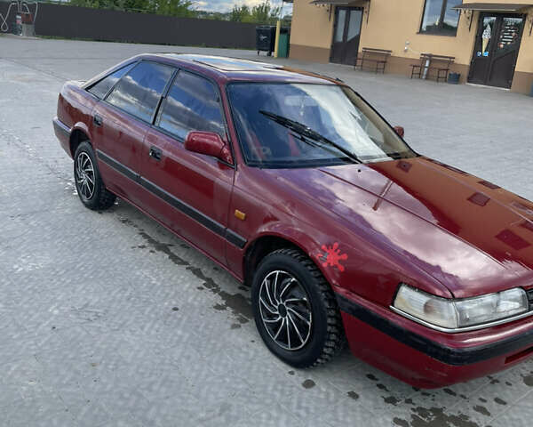 Червоний Мазда 626, об'ємом двигуна 2.2 л та пробігом 100 тис. км за 800 $, фото 1 на Automoto.ua