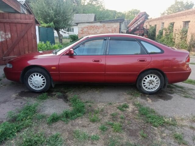 Красный Мазда 626, объемом двигателя 2 л и пробегом 350 тыс. км за 1999 $, фото 8 на Automoto.ua