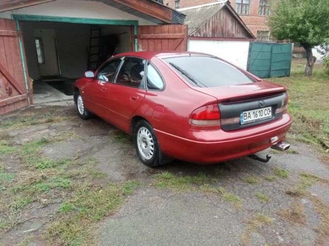 Красный Мазда 626, объемом двигателя 2 л и пробегом 350 тыс. км за 1999 $, фото 4 на Automoto.ua