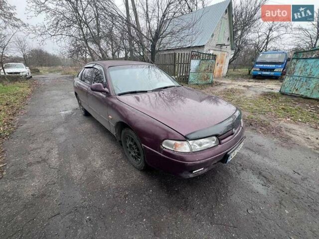 Красный Мазда 626, объемом двигателя 2 л и пробегом 413 тыс. км за 1500 $, фото 1 на Automoto.ua