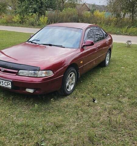 Красный Мазда 626, объемом двигателя 2 л и пробегом 455 тыс. км за 2000 $, фото 5 на Automoto.ua