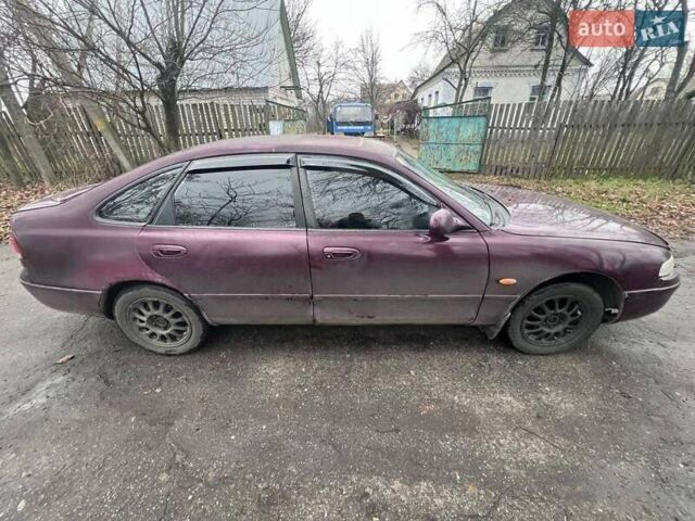 Красный Мазда 626, объемом двигателя 2 л и пробегом 413 тыс. км за 1500 $, фото 4 на Automoto.ua