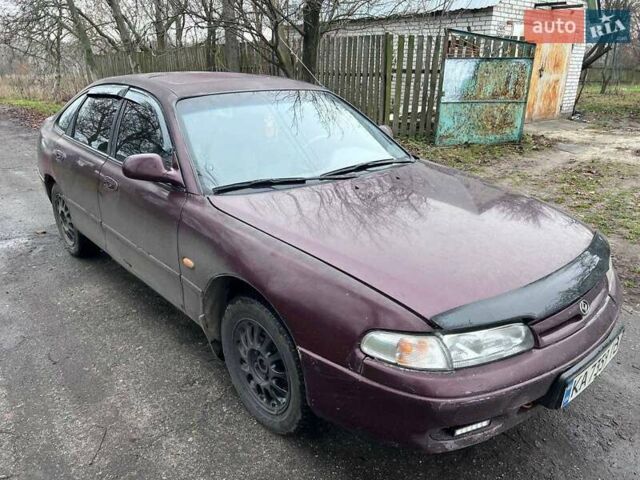 Красный Мазда 626, объемом двигателя 2 л и пробегом 413 тыс. км за 1500 $, фото 2 на Automoto.ua