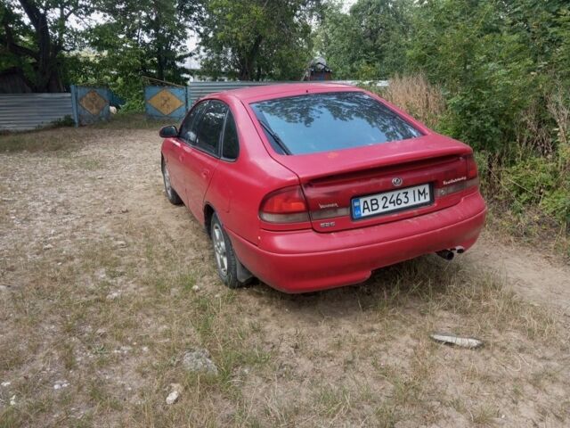 Красный Мазда 626, объемом двигателя 1.8 л и пробегом 500 тыс. км за 1900 $, фото 3 на Automoto.ua