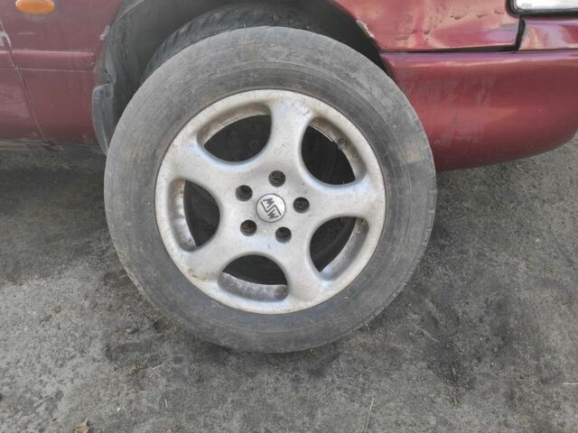 Червоний Мазда 626, об'ємом двигуна 2 л та пробігом 364 тис. км за 550 $, фото 6 на Automoto.ua