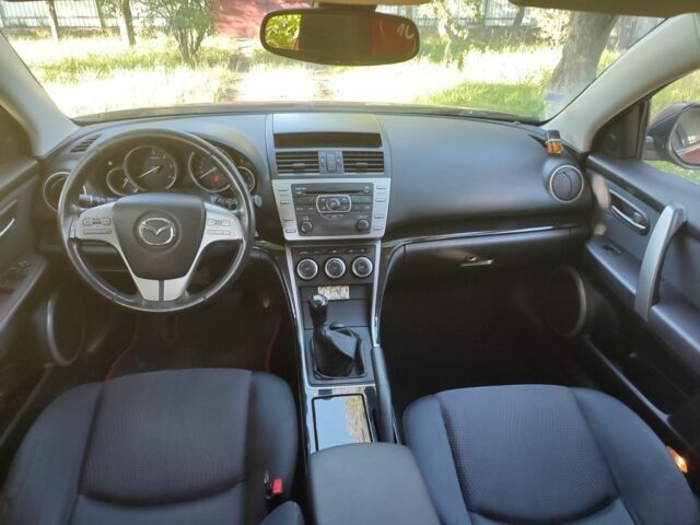 Красный Мазда 626, объемом двигателя 2.2 л и пробегом 232 тыс. км за 5835 $, фото 12 на Automoto.ua