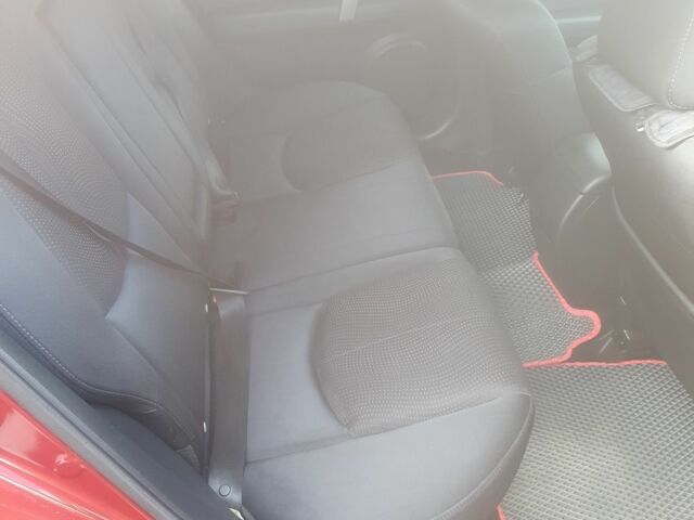 Красный Мазда 626, объемом двигателя 2.2 л и пробегом 232 тыс. км за 5835 $, фото 3 на Automoto.ua