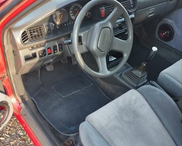 Красный Мазда 626, объемом двигателя 2 л и пробегом 1 тыс. км за 1400 $, фото 6 на Automoto.ua