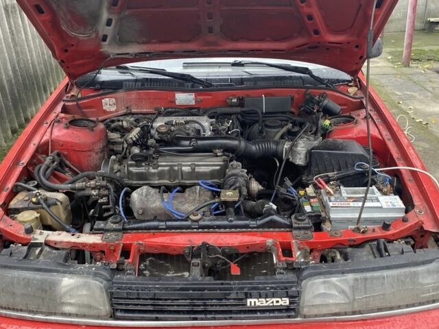 Красный Мазда 626, объемом двигателя 2 л и пробегом 450 тыс. км за 1400 $, фото 8 на Automoto.ua