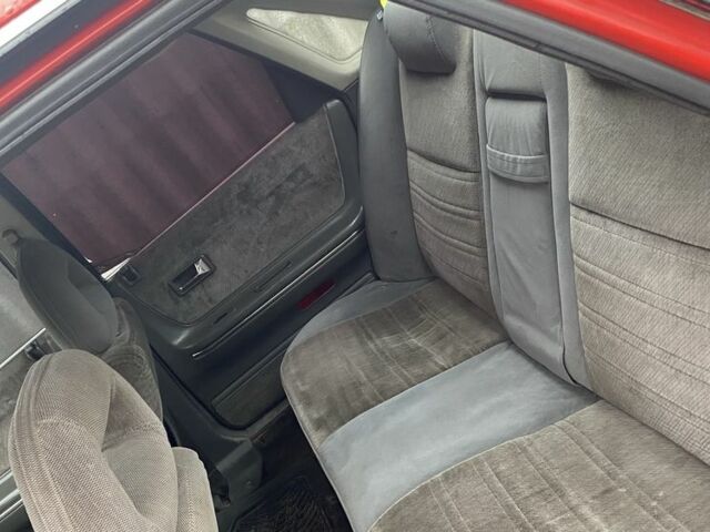 Красный Мазда 626, объемом двигателя 2 л и пробегом 450 тыс. км за 1400 $, фото 7 на Automoto.ua