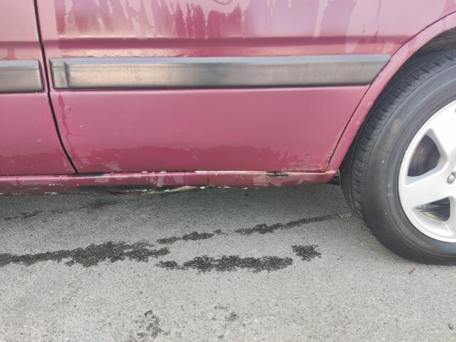 Красный Мазда 626, объемом двигателя 2 л и пробегом 226 тыс. км за 1200 $, фото 2 на Automoto.ua