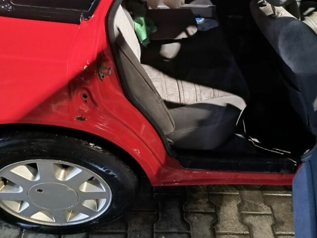 Червоний Мазда 626, об'ємом двигуна 1.8 л та пробігом 91 тис. км за 1500 $, фото 6 на Automoto.ua