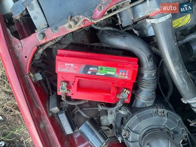 Красный Мазда 626, объемом двигателя 2 л и пробегом 250 тыс. км за 1000 $, фото 15 на Automoto.ua