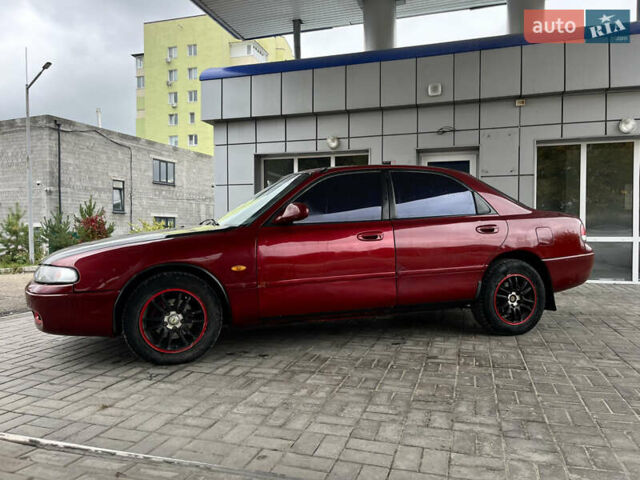 Червоний Мазда 626, об'ємом двигуна 2 л та пробігом 300 тис. км за 2299 $, фото 1 на Automoto.ua