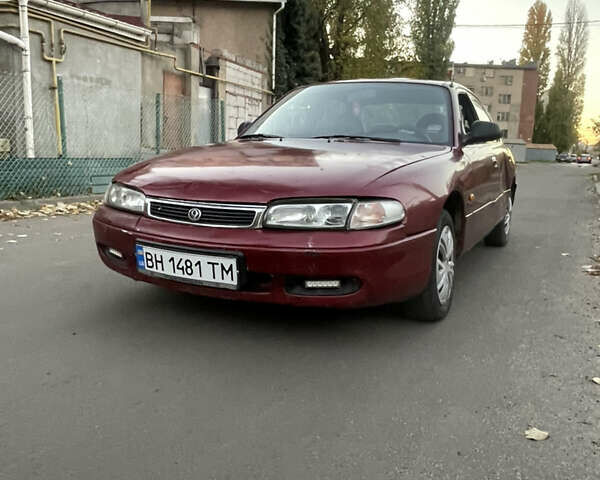 Червоний Мазда 626, об'ємом двигуна 2 л та пробігом 340 тис. км за 850 $, фото 1 на Automoto.ua