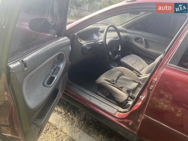 Червоний Мазда 626, об'ємом двигуна 2 л та пробігом 258 тис. км за 960 $, фото 3 на Automoto.ua