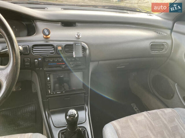 Червоний Мазда 626, об'ємом двигуна 2 л та пробігом 384 тис. км за 2500 $, фото 12 на Automoto.ua