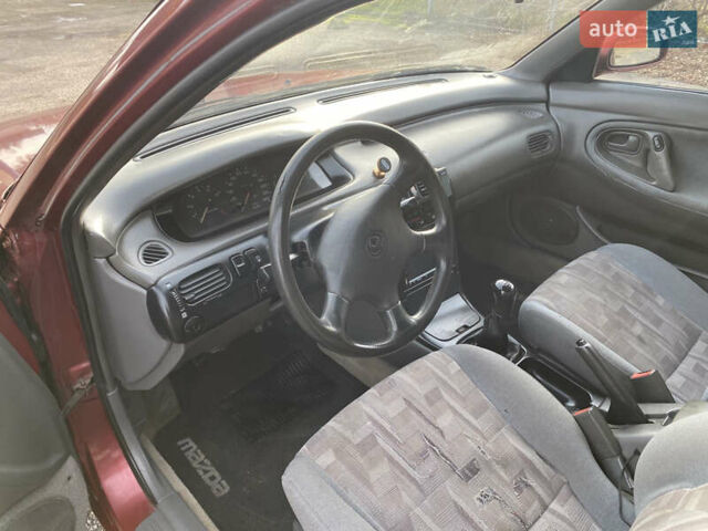 Червоний Мазда 626, об'ємом двигуна 2 л та пробігом 384 тис. км за 2500 $, фото 9 на Automoto.ua