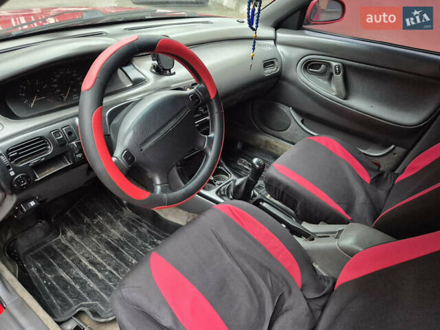 Красный Мазда 626, объемом двигателя 1.84 л и пробегом 200 тыс. км за 1250 $, фото 8 на Automoto.ua