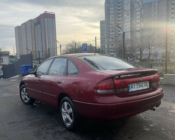 Красный Мазда 626, объемом двигателя 2 л и пробегом 320 тыс. км за 1549 $, фото 5 на Automoto.ua