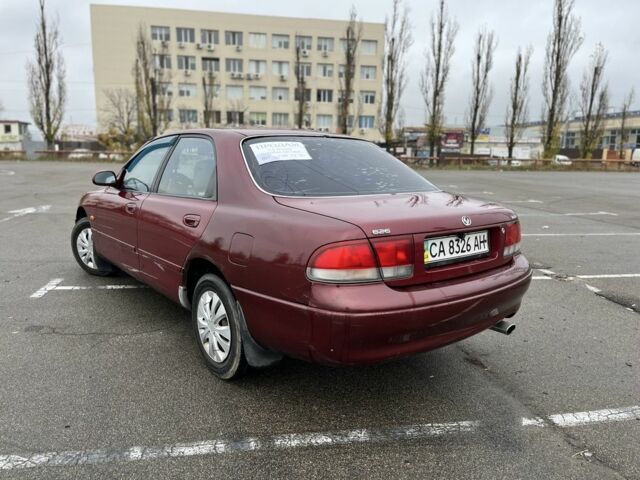 Красный Мазда 626, объемом двигателя 2 л и пробегом 276 тыс. км за 1800 $, фото 1 на Automoto.ua