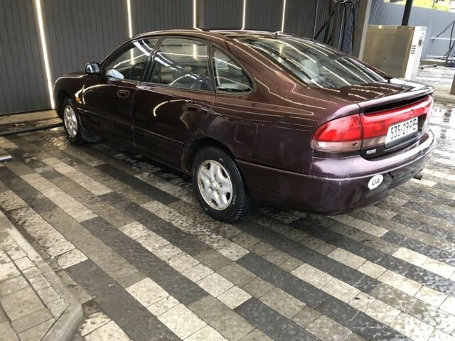 Красный Мазда 626, объемом двигателя 2 л и пробегом 190 тыс. км за 850 $, фото 3 на Automoto.ua
