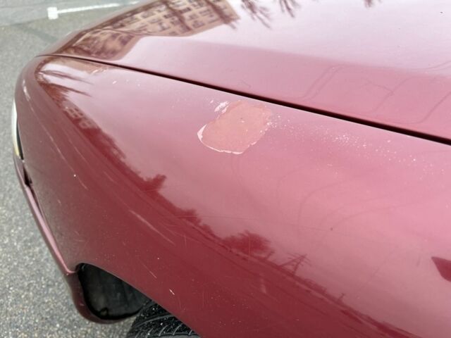 Красный Мазда 626, объемом двигателя 2 л и пробегом 276 тыс. км за 1800 $, фото 7 на Automoto.ua