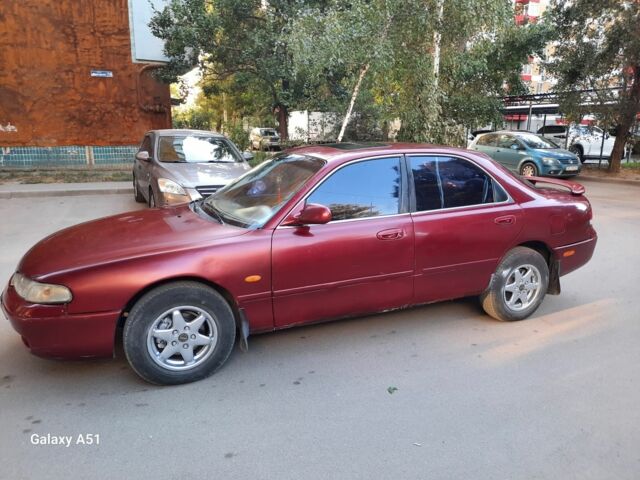Красный Мазда 626, объемом двигателя 2 л и пробегом 250 тыс. км за 1650 $, фото 6 на Automoto.ua