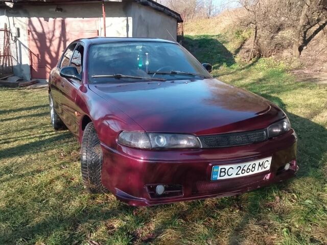 Красный Мазда 626, объемом двигателя 1.8 л и пробегом 300 тыс. км за 1700 $, фото 9 на Automoto.ua