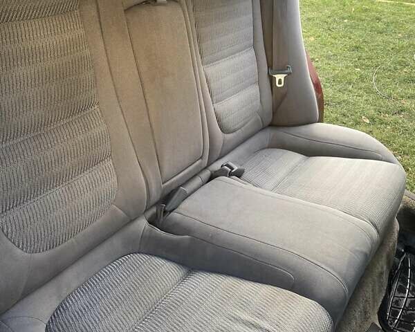 Красный Мазда 626, объемом двигателя 2 л и пробегом 561 тыс. км за 1600 $, фото 8 на Automoto.ua