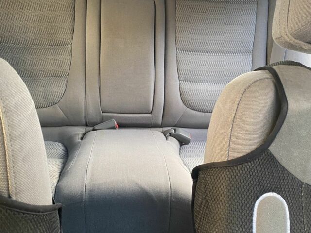 Красный Мазда 626, объемом двигателя 2 л и пробегом 561 тыс. км за 1600 $, фото 10 на Automoto.ua