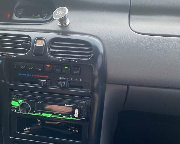 Красный Мазда 626, объемом двигателя 2 л и пробегом 561 тыс. км за 1600 $, фото 17 на Automoto.ua