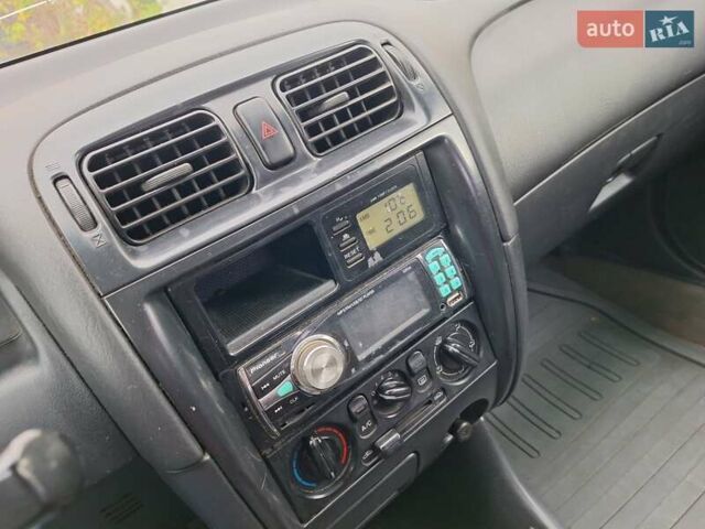 Красный Мазда 626, объемом двигателя 2 л и пробегом 111 тыс. км за 1800 $, фото 35 на Automoto.ua