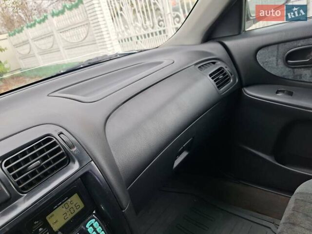 Красный Мазда 626, объемом двигателя 2 л и пробегом 111 тыс. км за 1800 $, фото 34 на Automoto.ua