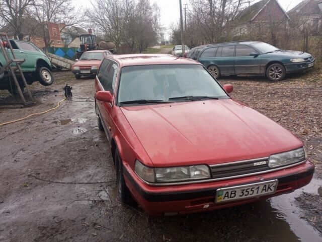 Красный Мазда 626, объемом двигателя 2 л и пробегом 250 тыс. км за 1400 $, фото 1 на Automoto.ua