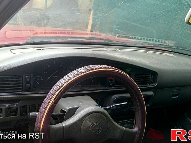 Червоний Мазда 626, об'ємом двигуна 2 л та пробігом 23 тис. км за 700 $, фото 2 на Automoto.ua