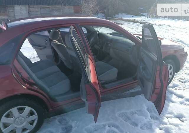 Червоний Мазда 626, об'ємом двигуна 1.99 л та пробігом 500 тис. км за 2700 $, фото 7 на Automoto.ua