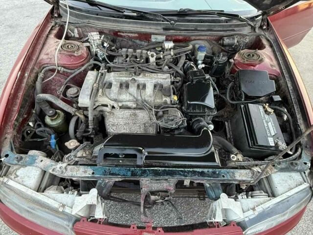 Красный Мазда 626, объемом двигателя 1.8 л и пробегом 270 тыс. км за 1350 $, фото 2 на Automoto.ua