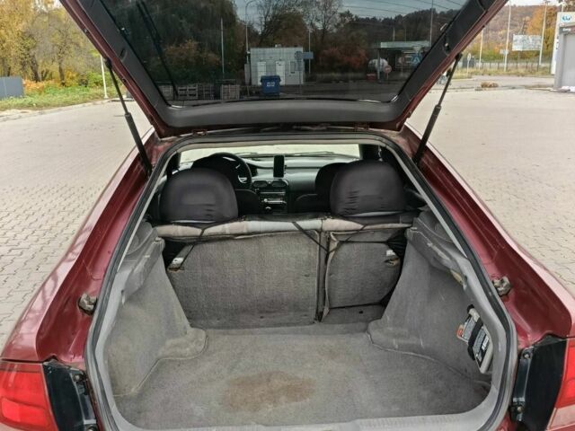 Червоний Мазда 626, об'ємом двигуна 1.8 л та пробігом 365 тис. км за 1800 $, фото 3 на Automoto.ua