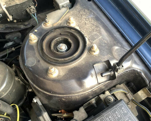 Мазда 626, объемом двигателя 2 л и пробегом 251 тыс. км за 2500 $, фото 14 на Automoto.ua