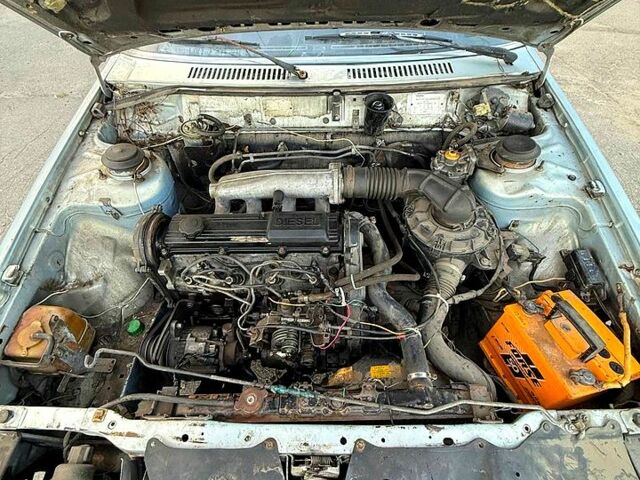 Мазда 626, объемом двигателя 2 л и пробегом 250 тыс. км за 500 $, фото 6 на Automoto.ua