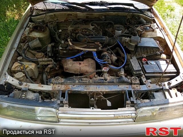Мазда 626, объемом двигателя 2 л и пробегом 350 тыс. км за 800 $, фото 4 на Automoto.ua