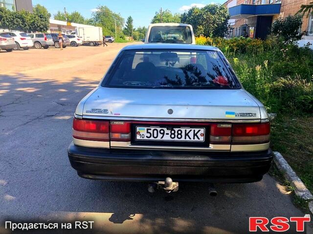 Мазда 626, объемом двигателя 1.8 л и пробегом 370 тыс. км за 1000 $, фото 4 на Automoto.ua