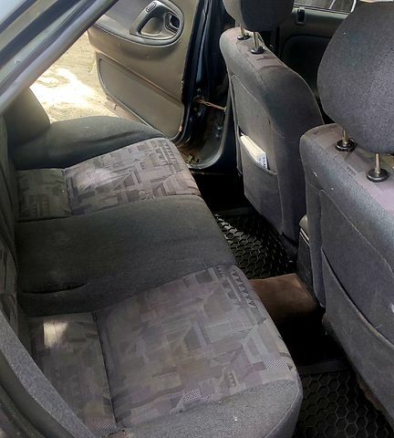 Мазда 626, об'ємом двигуна 1.8 л та пробігом 380 тис. км за 1500 $, фото 5 на Automoto.ua